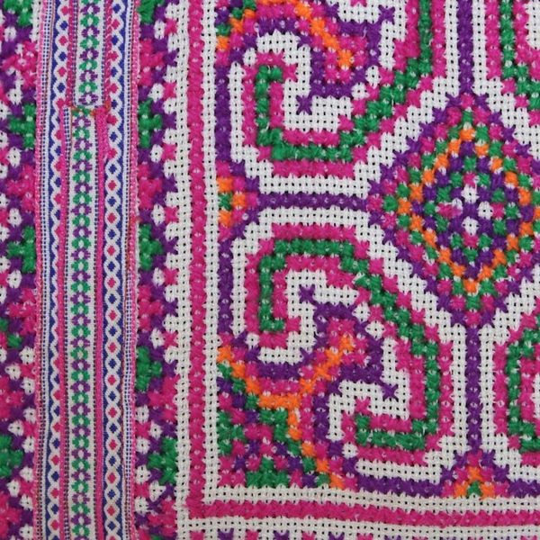 Alternate image for Pink and Black Boho-Chic Cotton Shoulder Bag from Thailand Thai Brilliance