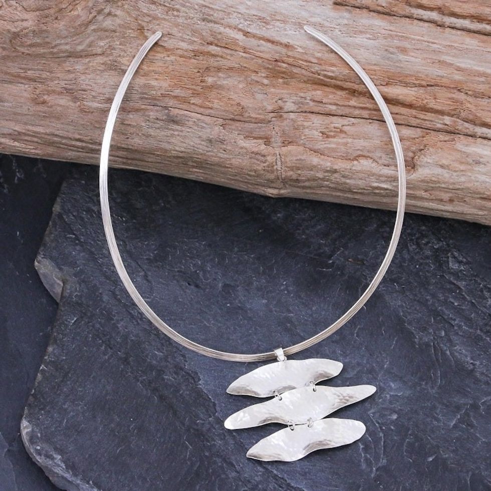 Handmade Sterling Silver Collar Necklace from Thailand 'Lucky Silver'
