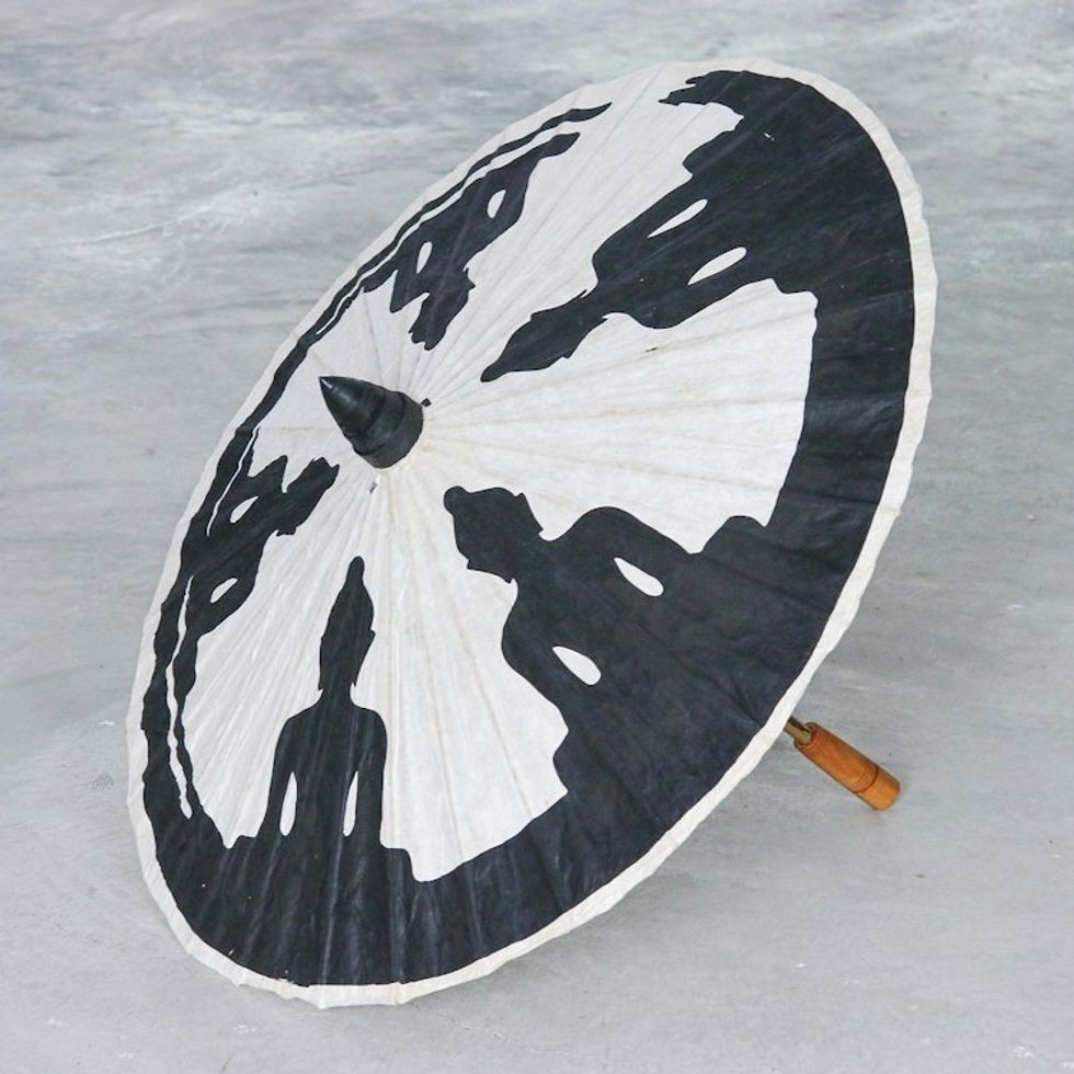 Hand-Painted Paper Parasol with Buddha Motif 'Art of Buddha'