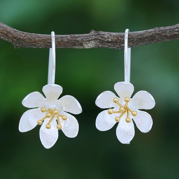 Alternate image for Handmade Gold-Accented Earrings with Floral Motif Amuse Me