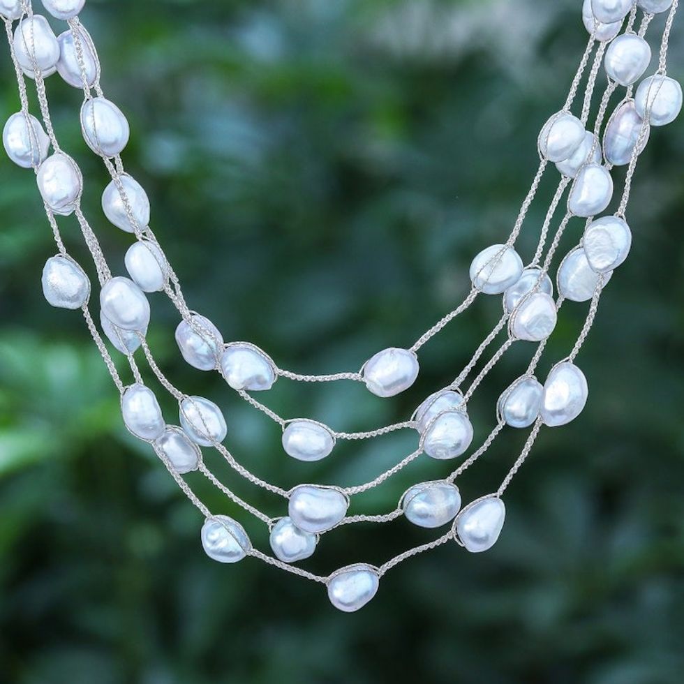 Hand Made Cultured Freshwater Pearl Station Necklace 'Secret Pearl in Light Grey'