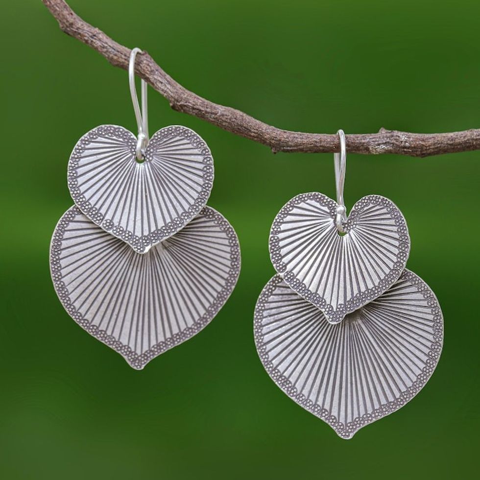 Heart Shaped 950 Silver Earrings 'Lotus Romance'