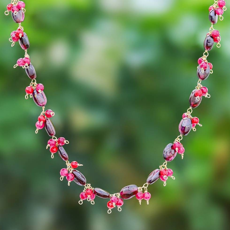 Gold Plated Necklace with Quartz and Garnet Beads 'Sunset Mood in Red'