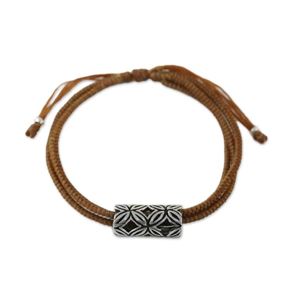Karen Silver Pendant Bracelet in Cinnamon from Thailand 'Karen Seeds in Cinnamon'
