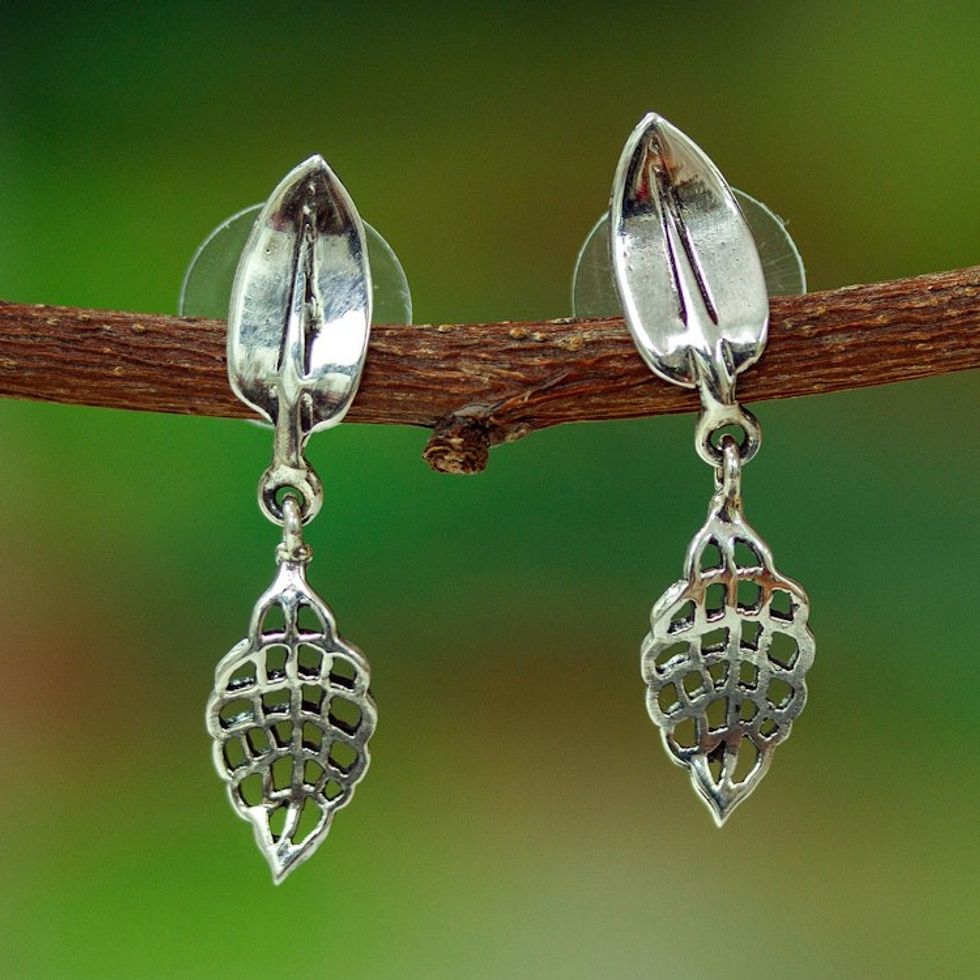 Leafy-Shaped High-Polished Sterling Silver Dangle Earrings 'Leafy Days'
