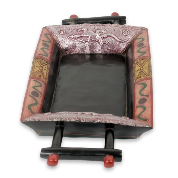 Alternate image for Embossed African Decorative Tray in Wood and Aluminum Dagomba Lizards