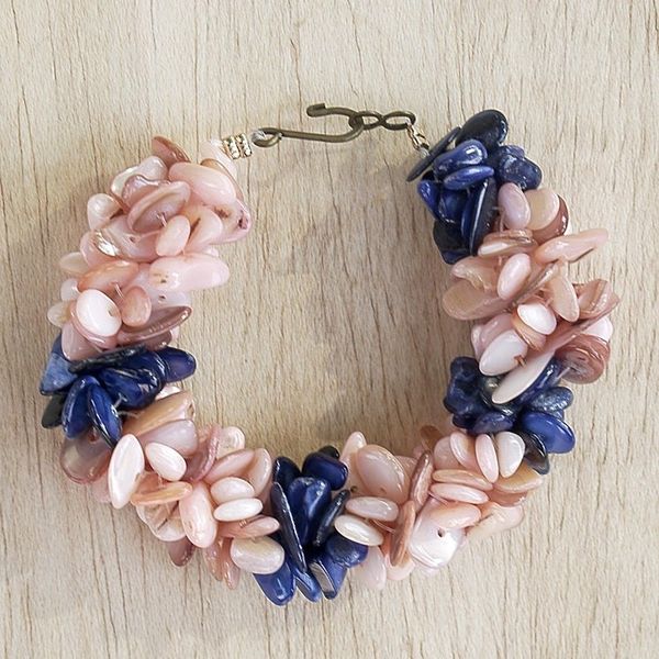 Alternate image for Peach and Blue Agate Chip Beaded Bracelet with Hook Clasp Agate Splendor