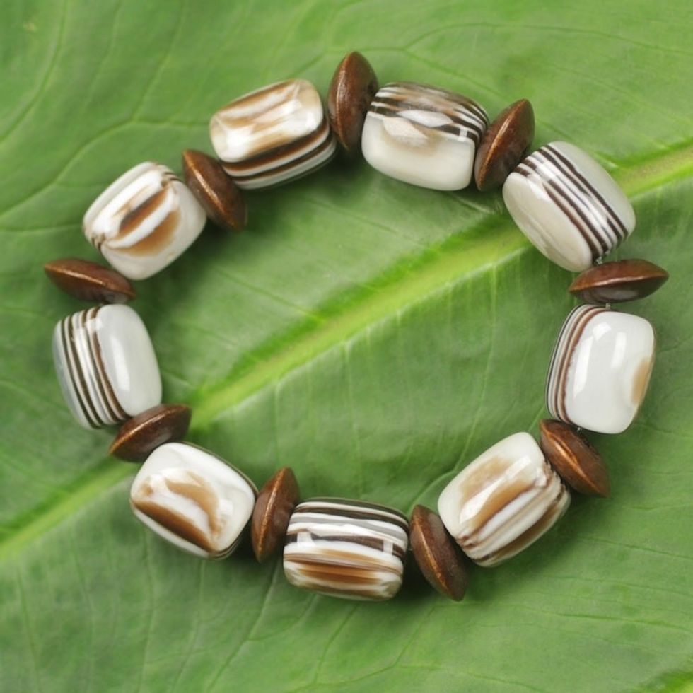 African Fair Trade Jewelry Recycled and Wood Bracelet 'Elikplim'
