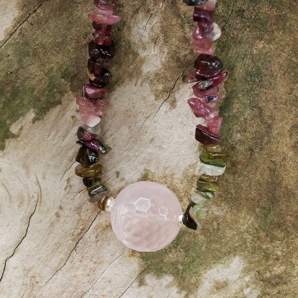 Alternate image for Thai Rose Quartz and Tourmaline Beaded Pendant Necklace Natural Rose
