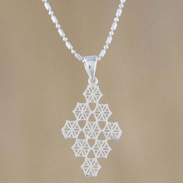 Alternate image for Sterling Silver Snowflake Pendant Necklace from Thailand Dazzling Snowflakes