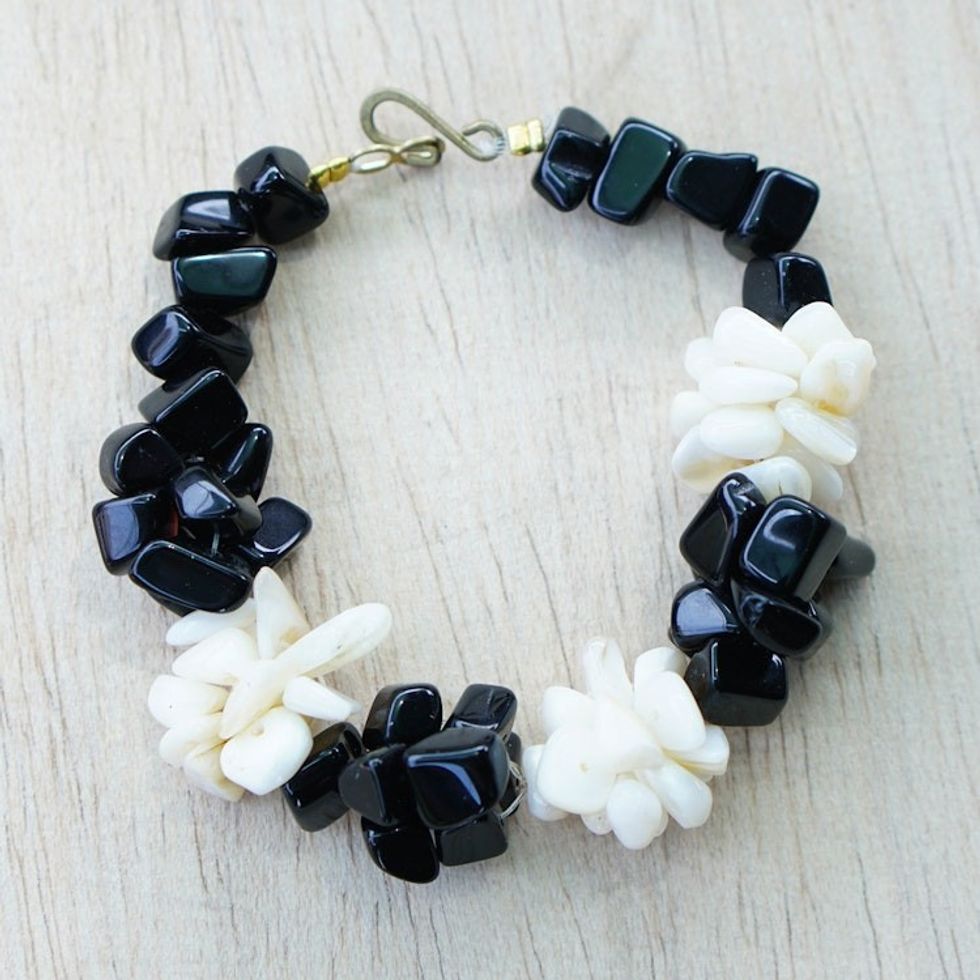 Black and Off-White Agate Beaded Bracelet Handmade in Ghana 'Magical Monochrome'