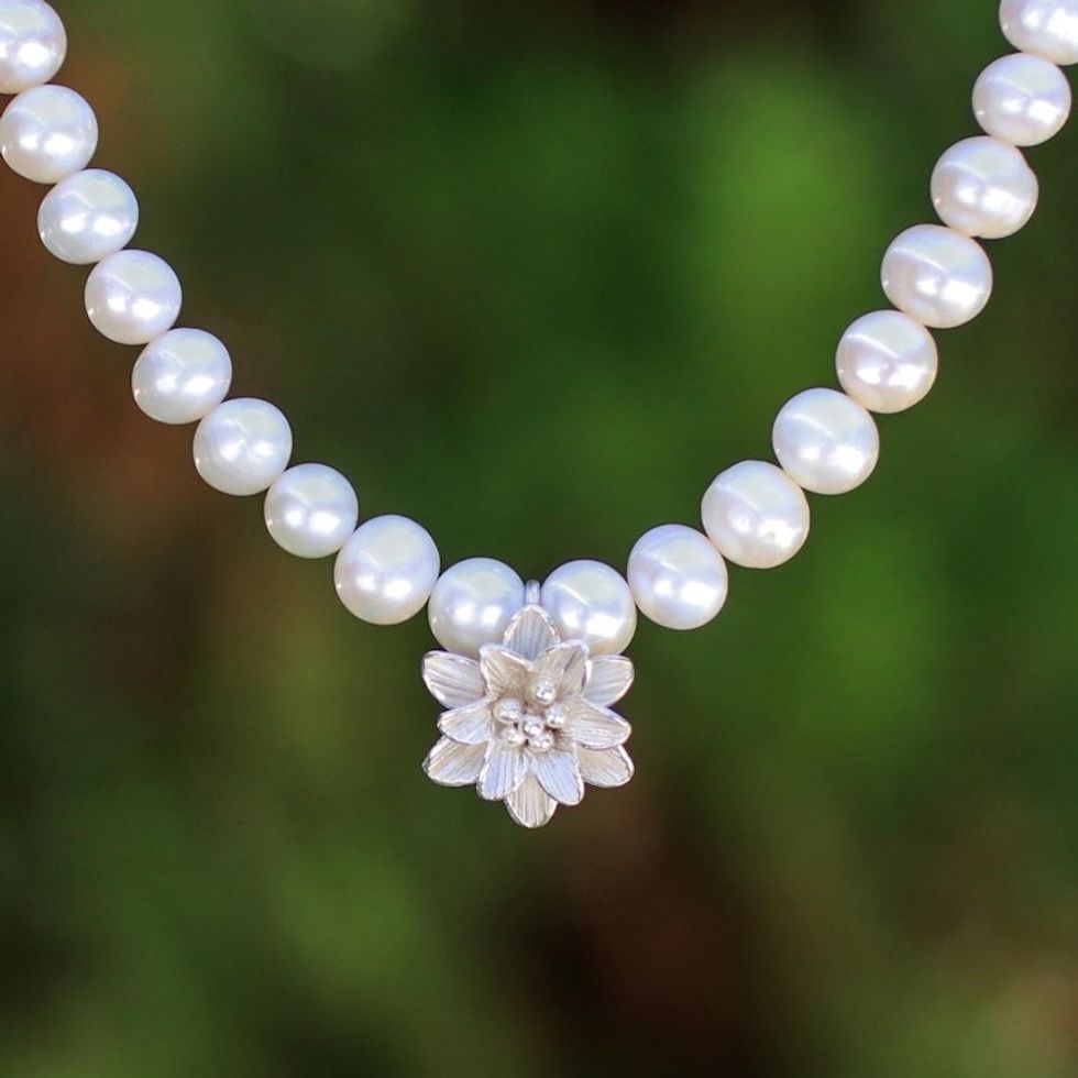 Cultured Freshwater Pearl Strand with Karen Silver Pendant 'Romantic Lily'