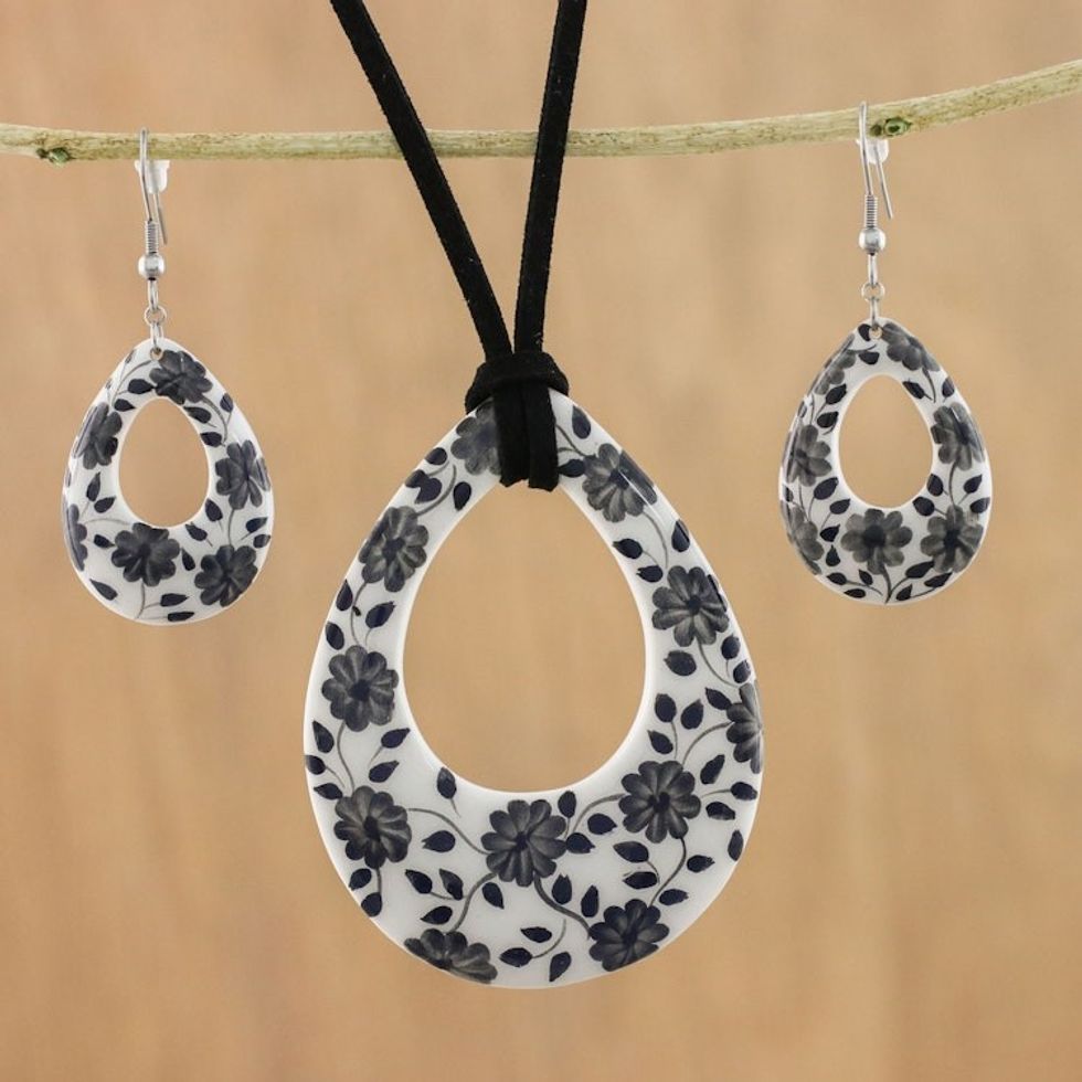 Ceramic White Floral Pendant Necklace Dangle Earrings Set 'Blossoming Vines'