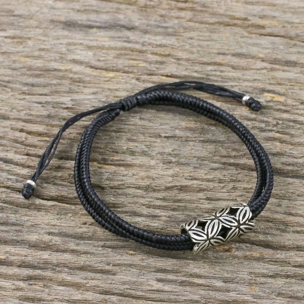 Karen Silver Pendant Bracelet in Black from Thailand 'Karen Seeds in Black'