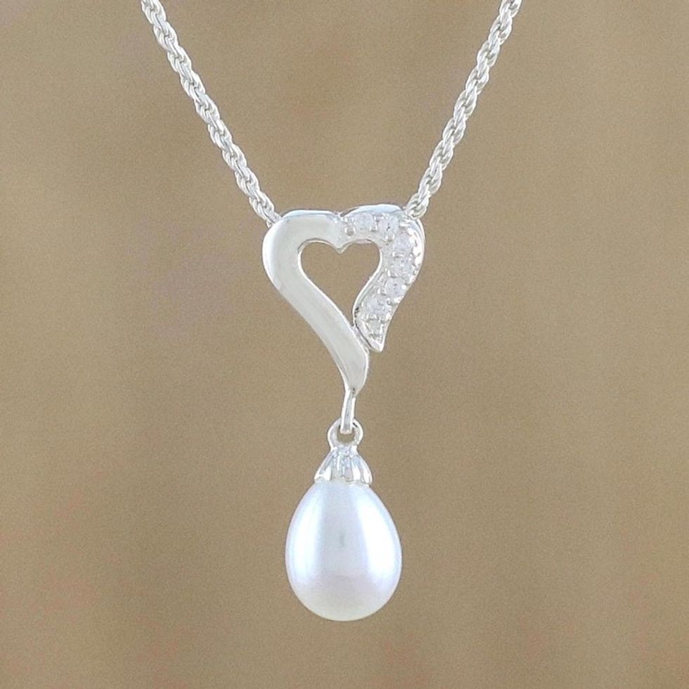 Cultured Pearl and Cubic Zirconia Pendant Necklace 'Cozy Heart'