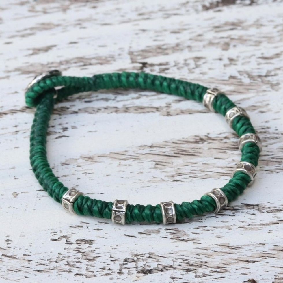 Wristband Bracelet with Karen Silver in Green from Thailand 'Good Living in Green'
