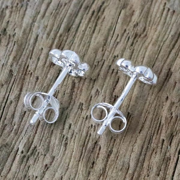Alternate image for Sterling Silver Clover Stud Earrings from Thailand Fresh Clover