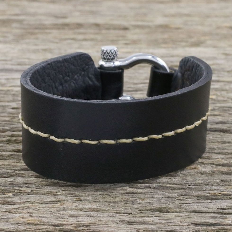 Thai Handmade Tan and Black Leather Wristband Bracelet 'Determined Spirit'