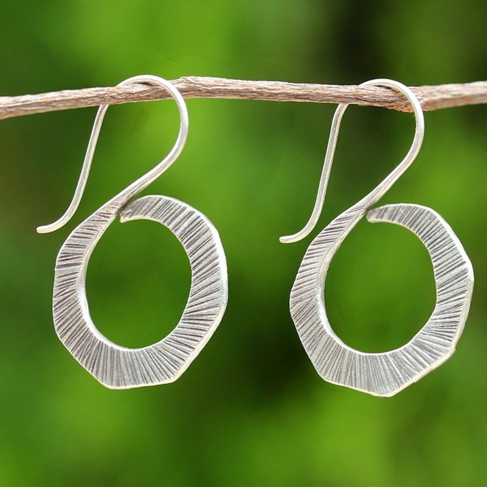 Thai Silver Drop Earrings in Geometric Shape for Women 'Striped Swan'