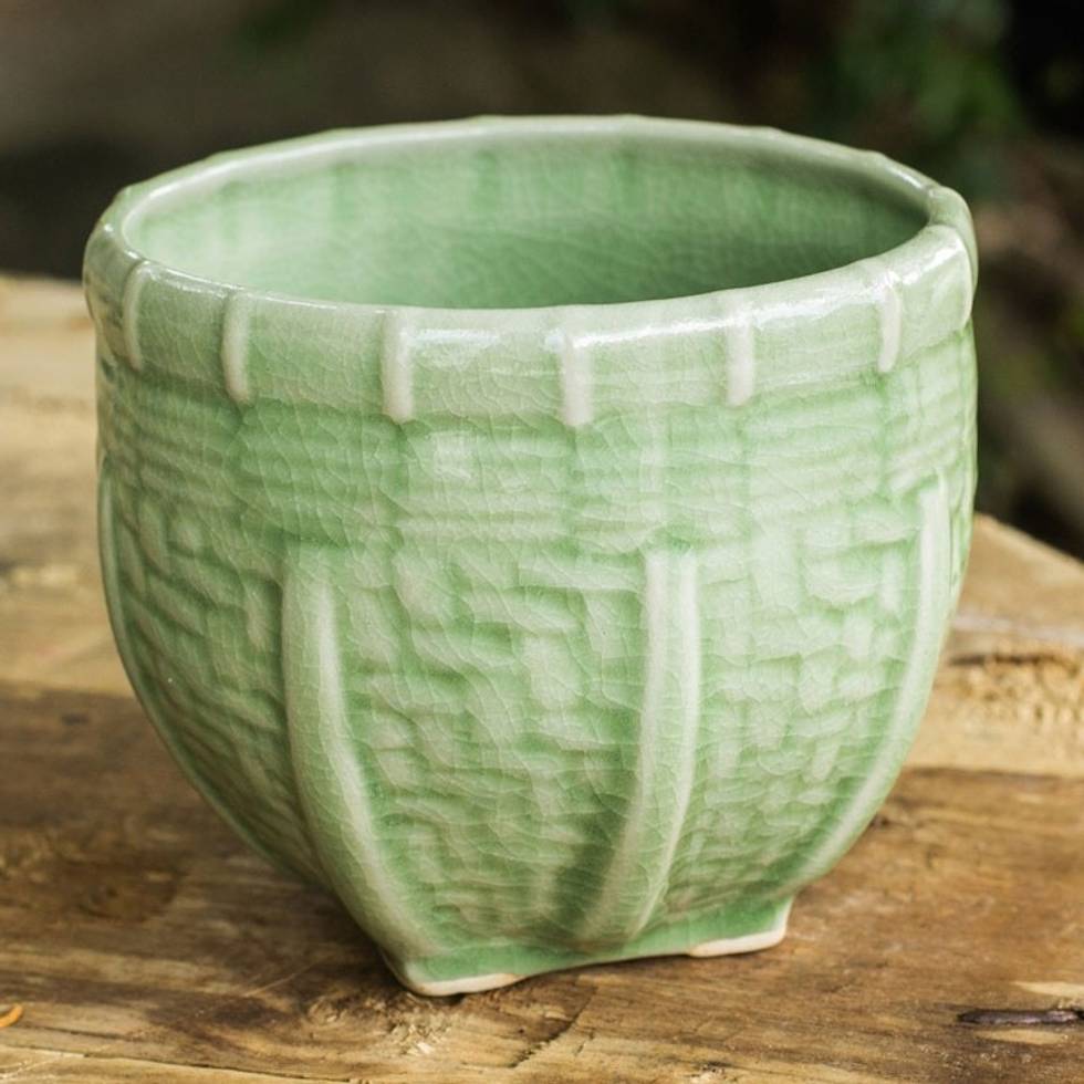 Handmade Green Ceramic Vase with Basket Motif Medium 'Basket'