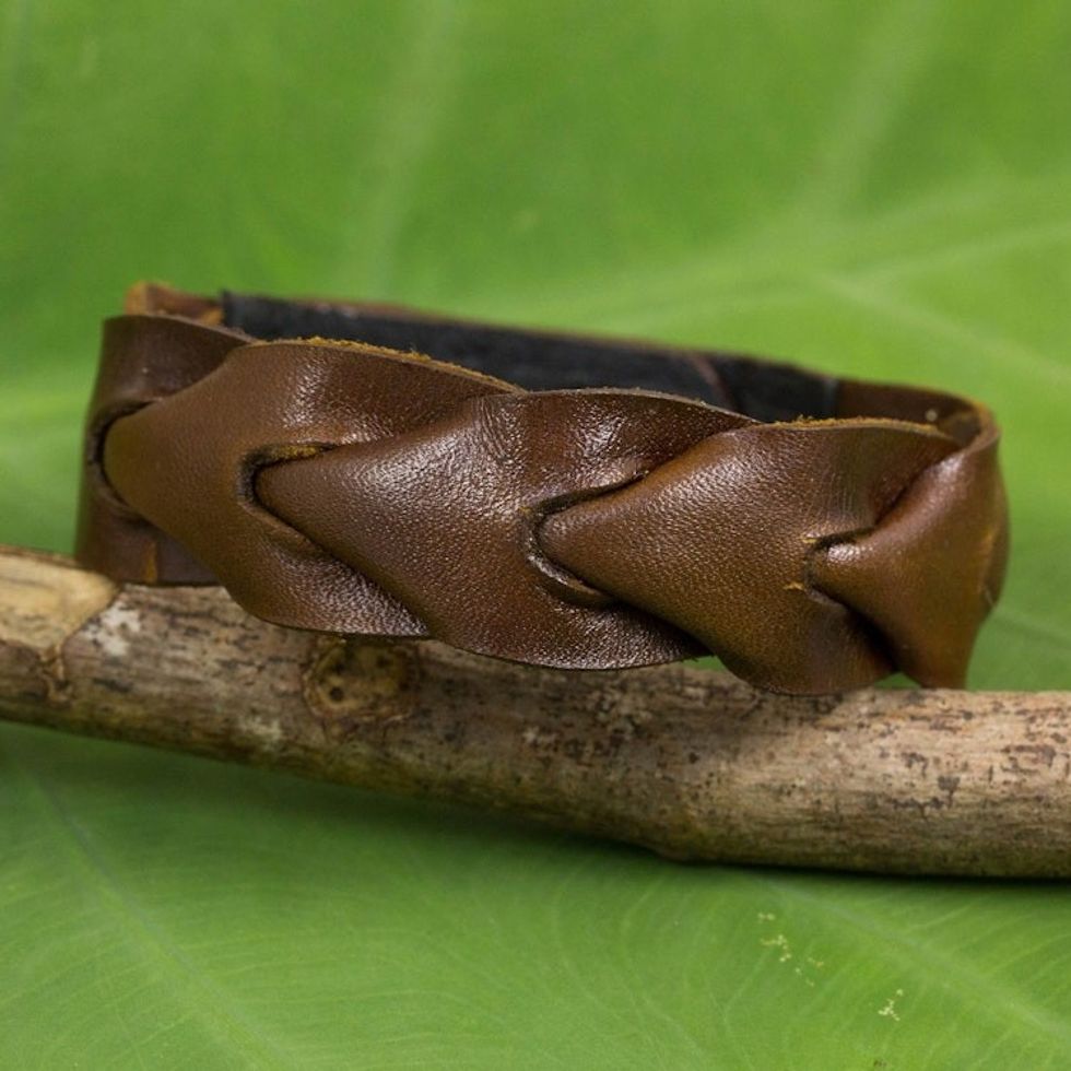 Artisan Crafted Leather Bracelet from Thailand 'On My Way'