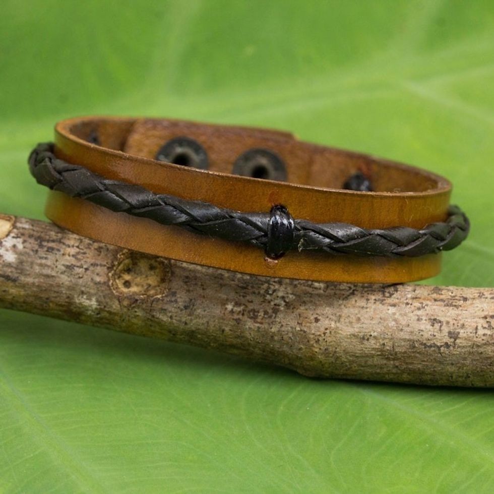 Artisan Crafted Black and Brown Leather Wristband Bracelet 'Fantasy Brown'
