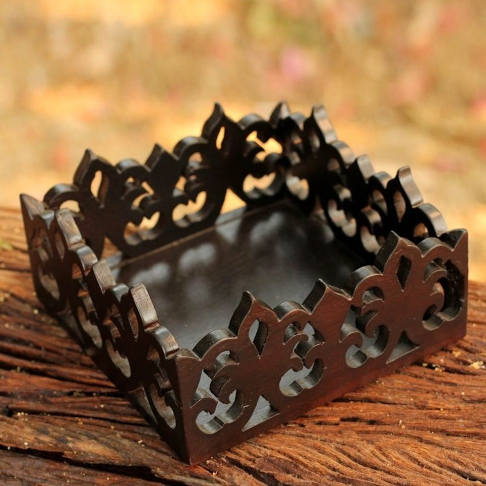 Wood tray 'Thai Fleur-de-Lis'