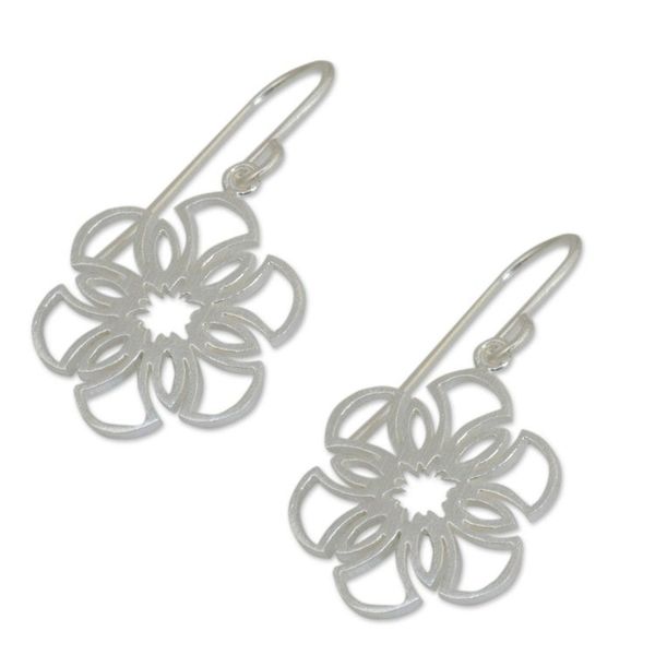 Alternate image for Womens Sterling Silver Earrings Artisan Jewelry Frozen Snowflakes