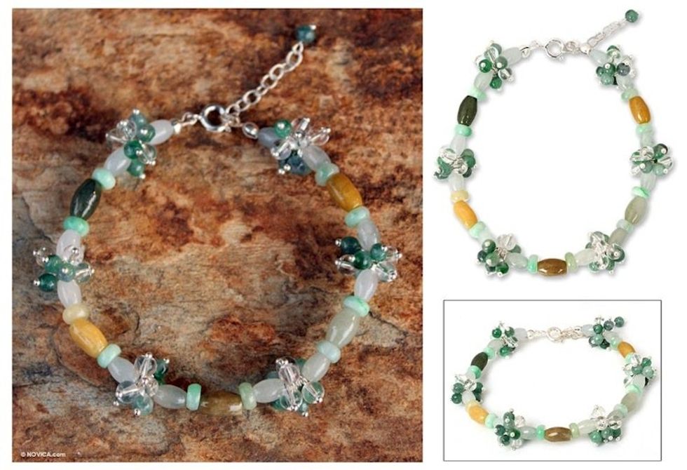 Jade and quartz flower bracelet 'Green Spring'