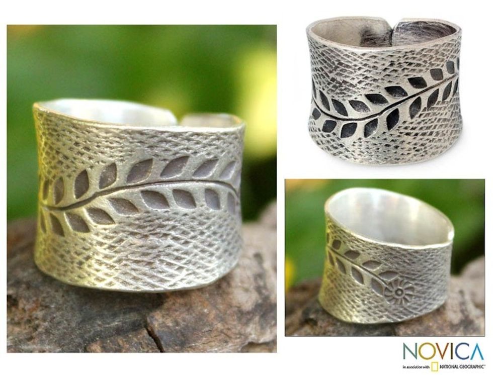 Sterling Silver Band Ring 'Leaf Garland'