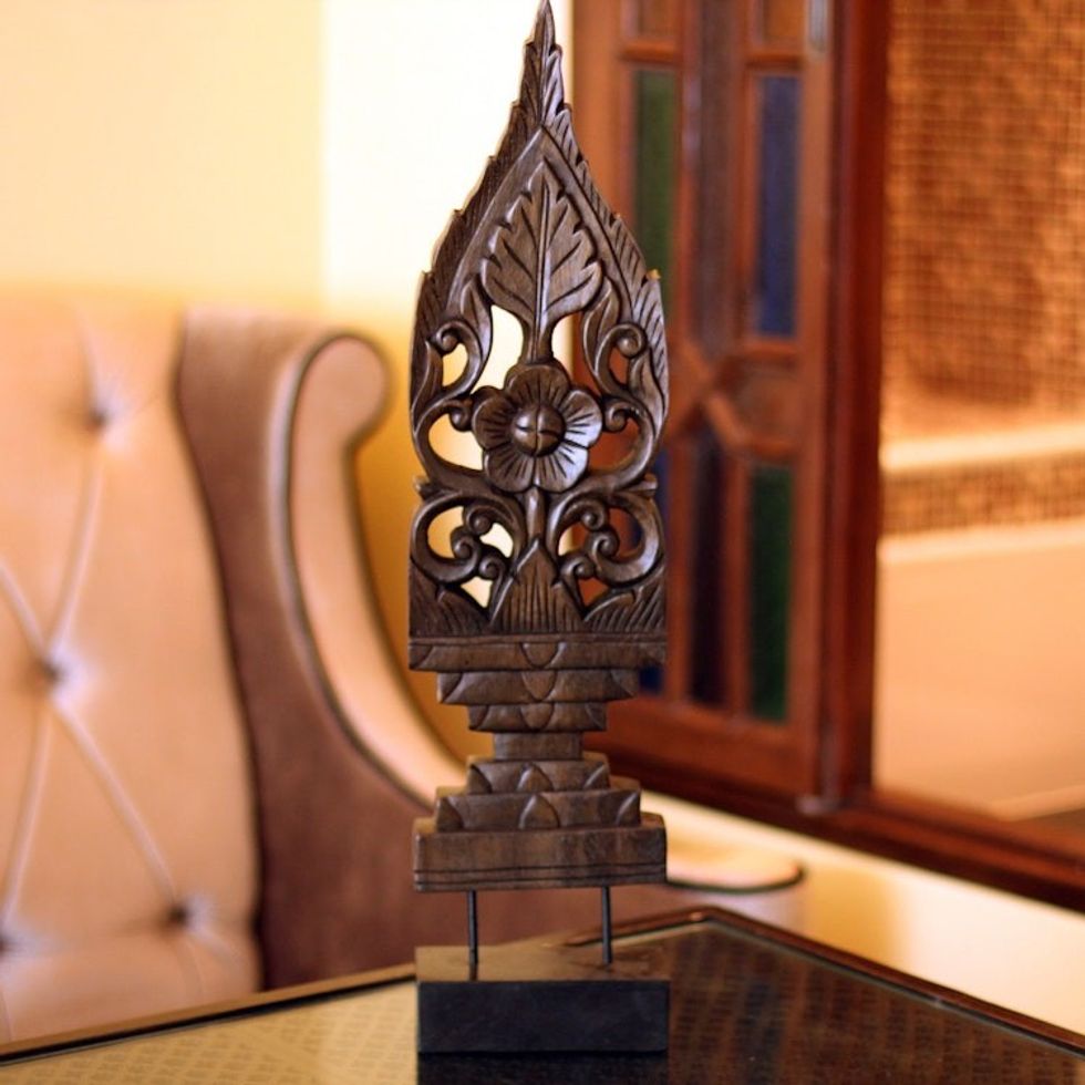 Wood sculpture 'Floral Flame'