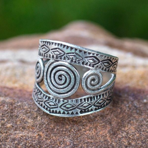 Alternate image for Handcrafted Hill Tribe Sterling Silver Band Ring Bedazzled