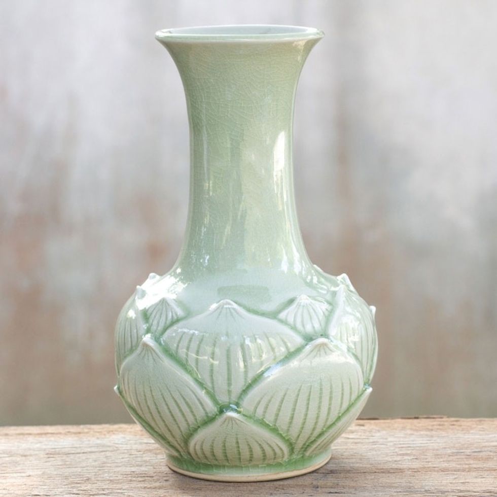 Celadon ceramic vase 'Jade Lotus'