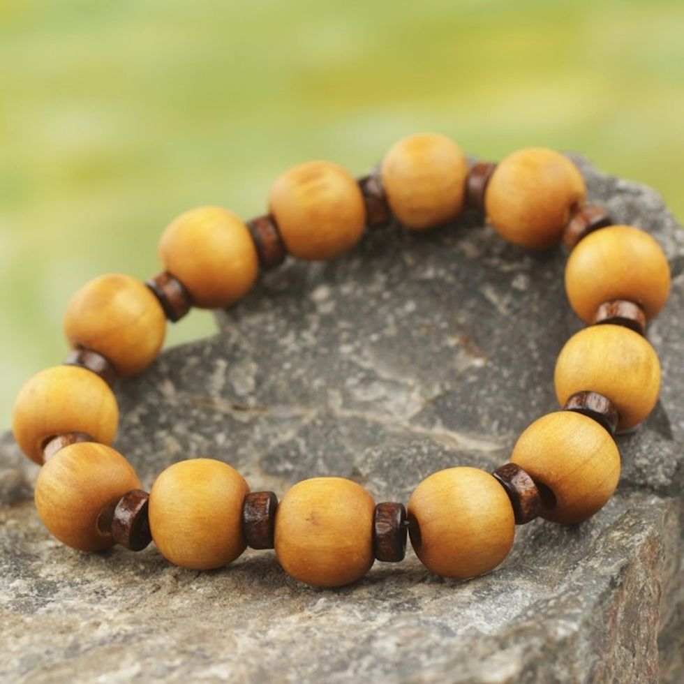 Handcrafted Stretch Bracelet with Wood Beads 'Labadi Warmth'