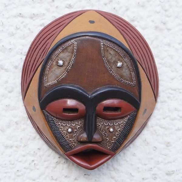 Alternate image for Handcrafted Circular West African Wall Mask in Red Tones Praise God