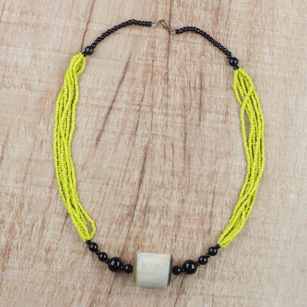Yellow and Black Beaded Glass Horn Pendant Necklace 'Graceful Sunshine'