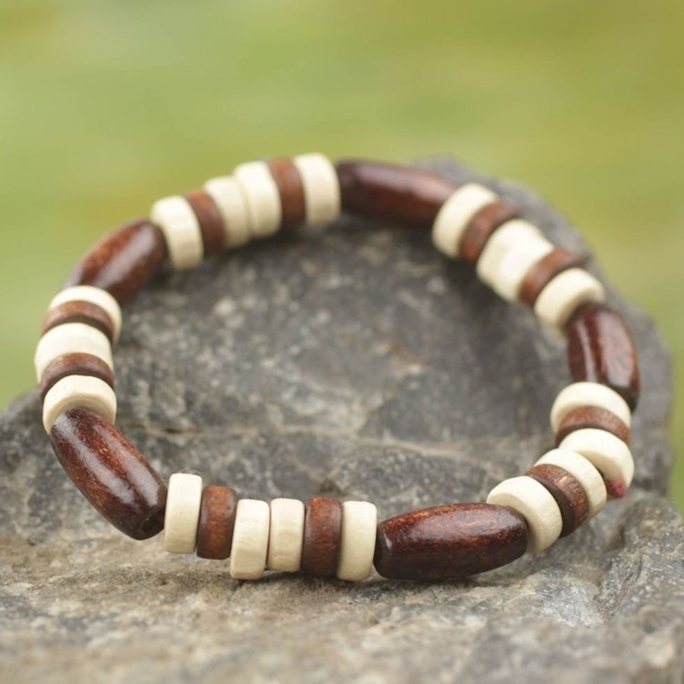 Artisan Crafted Wood Beaded Stretch Bracelet from Ghana 'Chocolate'
