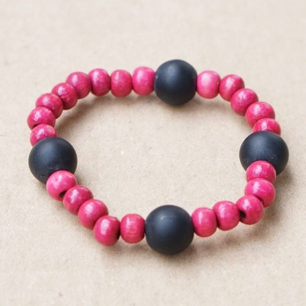 Alternate image for Recycled Glass and Sese Wood Beaded Bracelet in Fuchsia Fuchsia Success