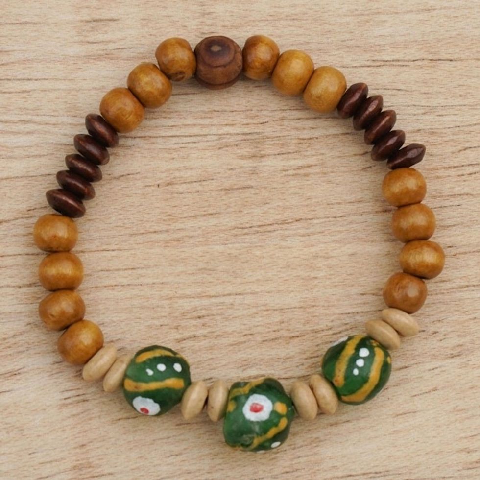 Artisan Crafted Recycled Glass Beaded Bracelet 'Great Power'