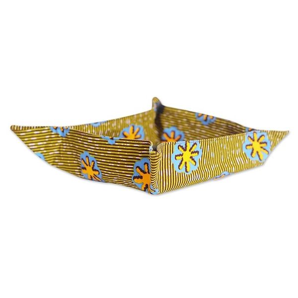 Alternate image for Handcrafted Green Cotton Basket Napkin with Velcro Accents Starry Mornings