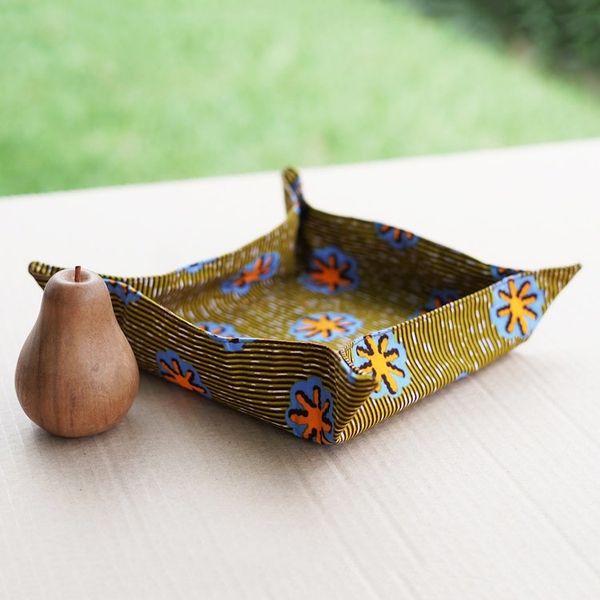 Alternate image for Handcrafted Green Cotton Basket Napkin with Velcro Accents Starry Mornings
