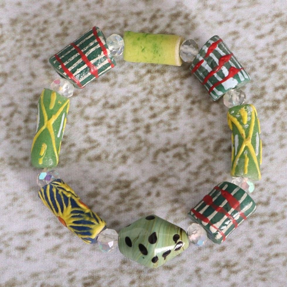 Green-Toned Recycled Glass Beaded Stretch Bracelet 'Green Lala'