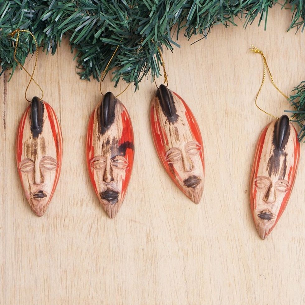 Set of 4 Handcrafted Black and Red Sese Wood Ornaments 'Intense Facets'