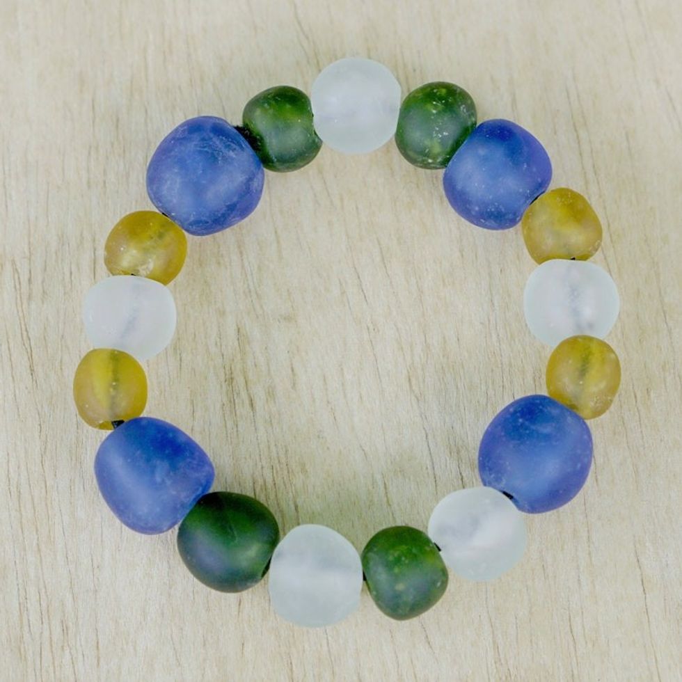 Eco-Friendly Glass and Sese Wood Beaded Stretch Bracelet 'Timeless Colors'