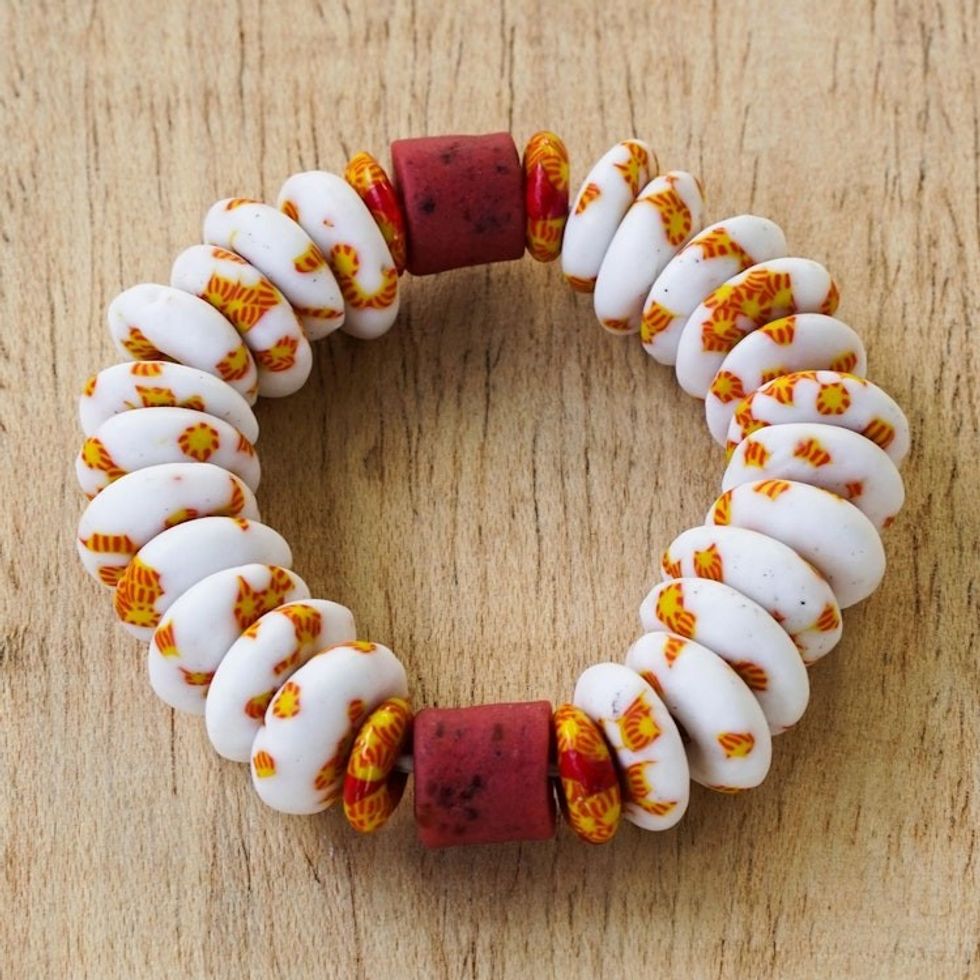 White and Red Recycled Glass Beaded Bracelet 'Beautiful Dream'
