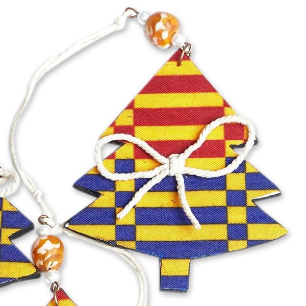Alternate image for Set of 4 Handcrafted Eco-Friendly Tree-Shaped Ornaments Forest Party