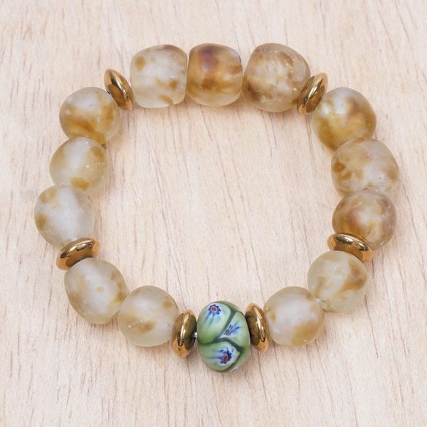Alternate image for Eco-Friendly Green and Ivory Recycled Glass Beaded Bracelet Ghanas Glory