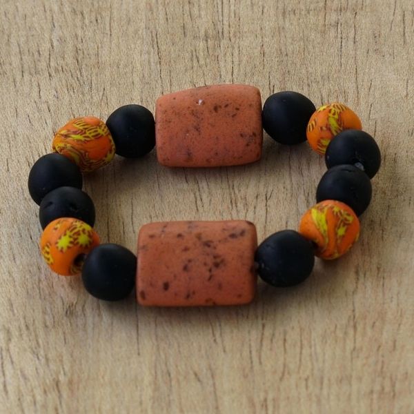 Alternate image for Eco-Friendly Recycled Glass Beaded Bracelet Love Game