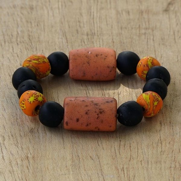 Alternate image for Eco-Friendly Recycled Glass Beaded Bracelet Love Game