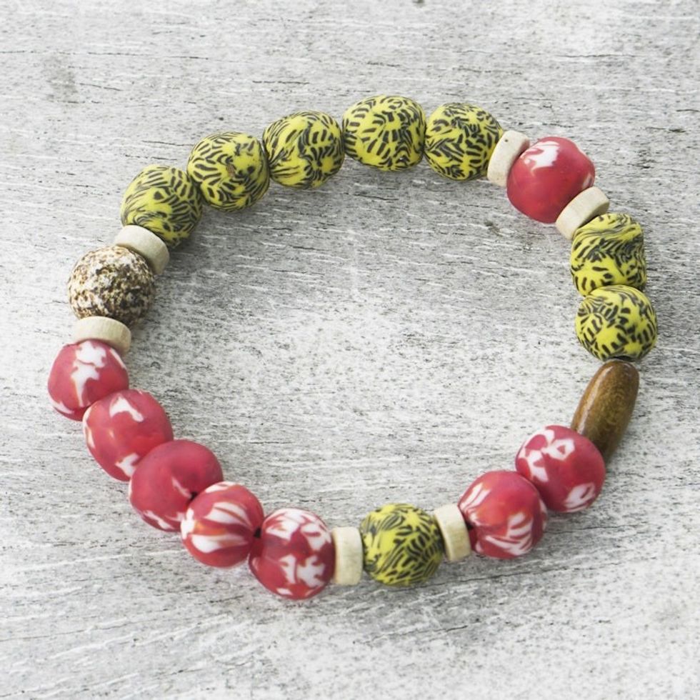 Handmade Eco-Friendly Beaded Stretch Bracelet 'Virtuous Path'